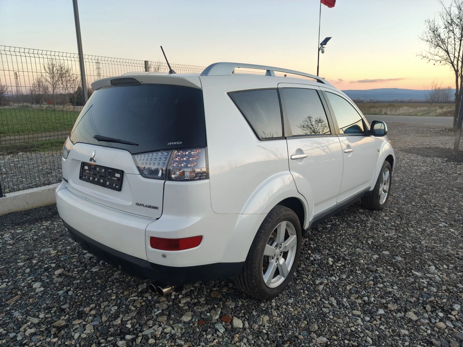Mitsubishi Outlander 2.2D 156 7M | Mobile.bg � ����������� 7
