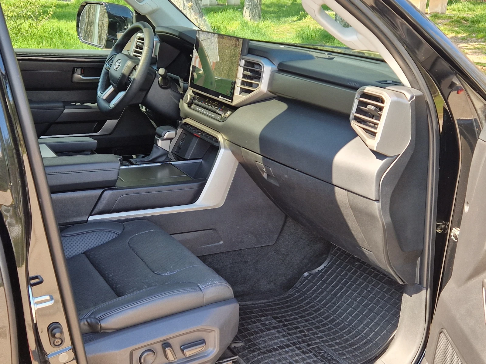 Toyota Sequoia, снимка 6 - Автомобили и джипове - 54158493