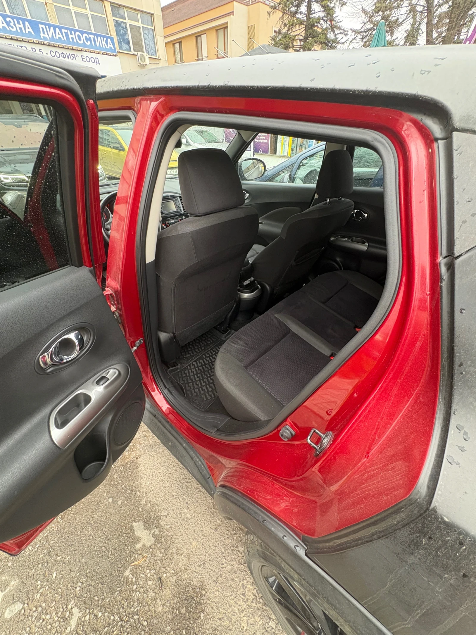 Nissan Juke, снимка 4 - Автомобили и джипове - 54207081