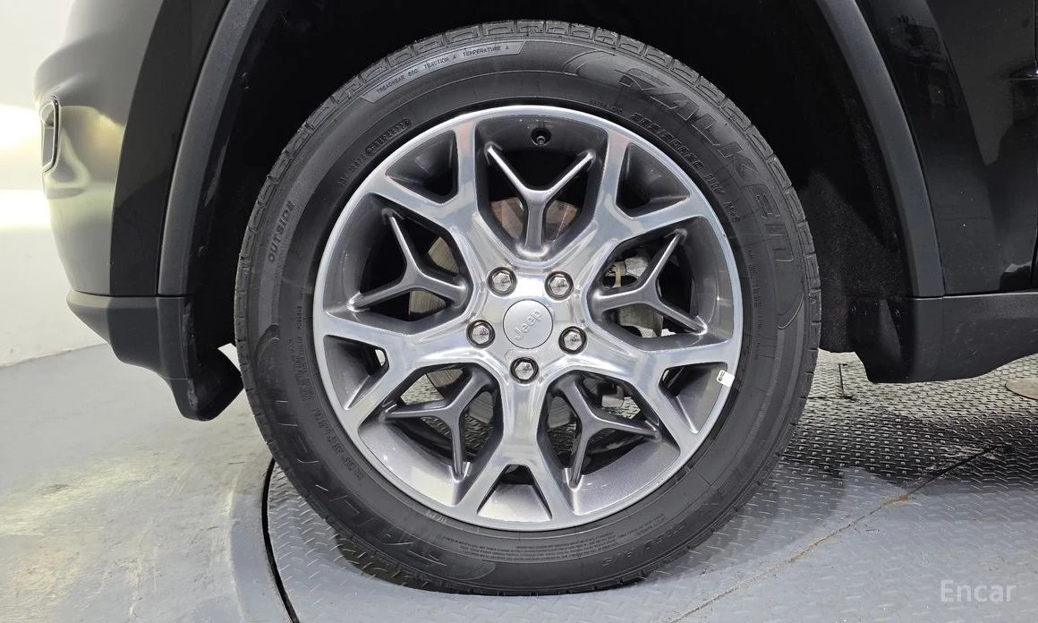 Jeep Grand cherokee, снимка 5 - Автомобили и джипове - 54395884