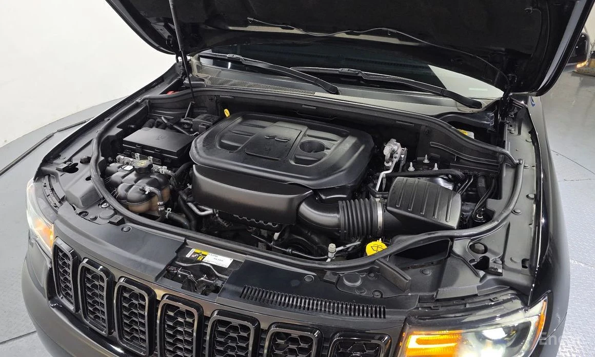 Jeep Grand cherokee, снимка 6 - Автомобили и джипове - 54395884