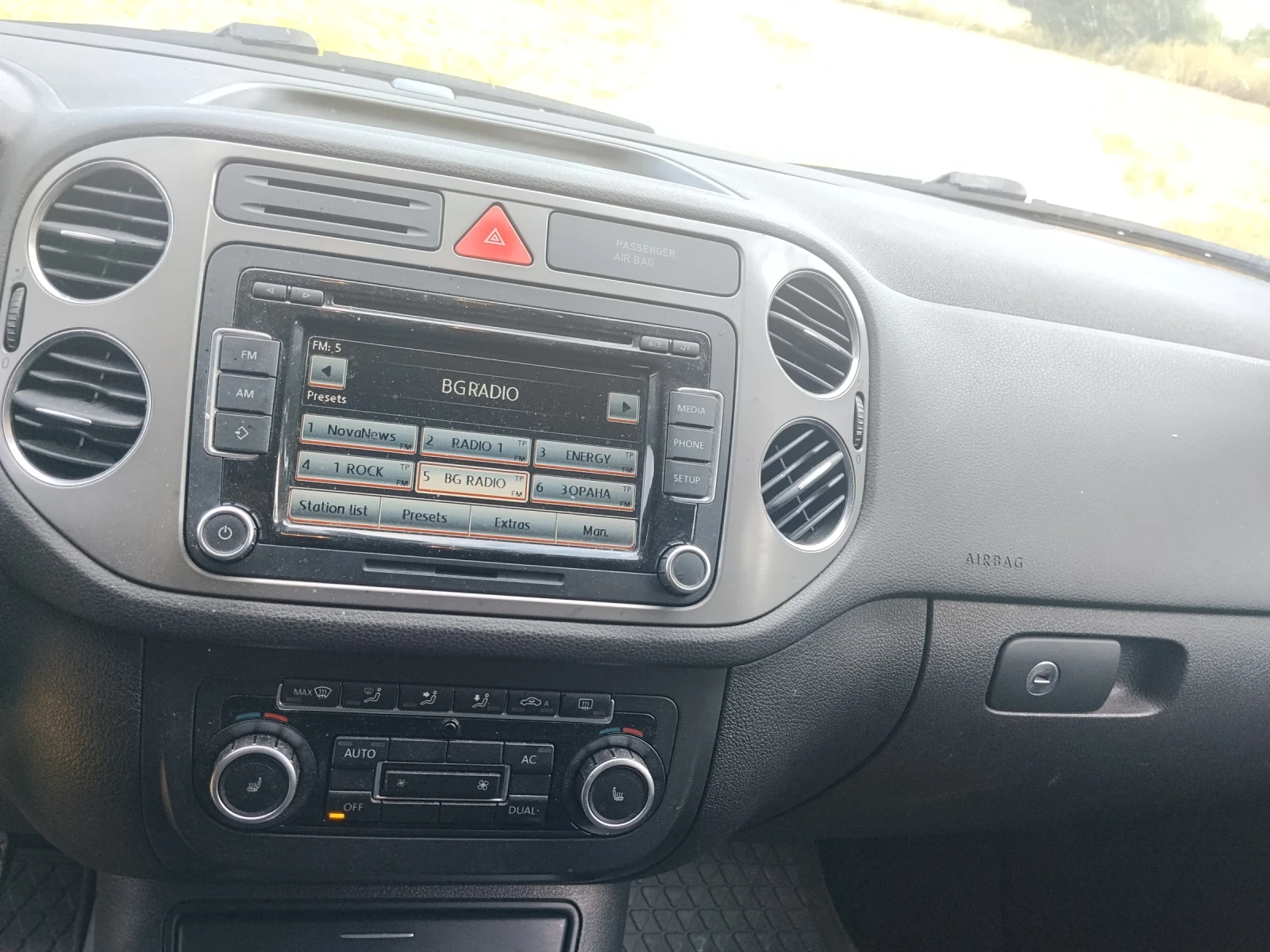 VW Tiguan, снимка 5 - Автомобили и джипове - 55302383