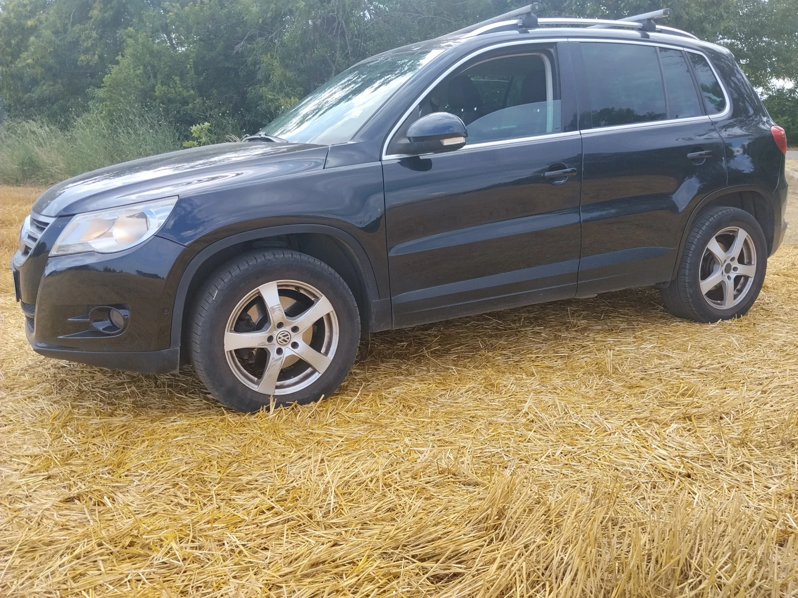 VW Tiguan, снимка 6 - Автомобили и джипове - 55302383