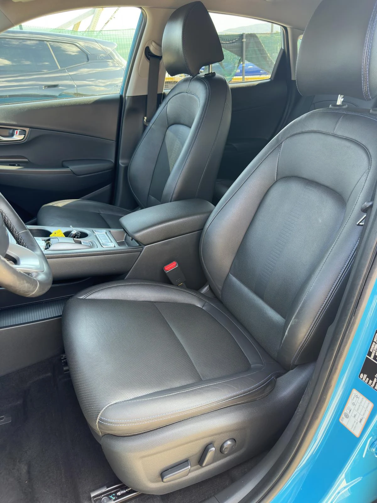 Hyundai Kona 64KWh/PRIME/КОЖА/ГАРАНЦИЯ/SOH100%, снимка 9 - Автомобили и джипове - 55645086
