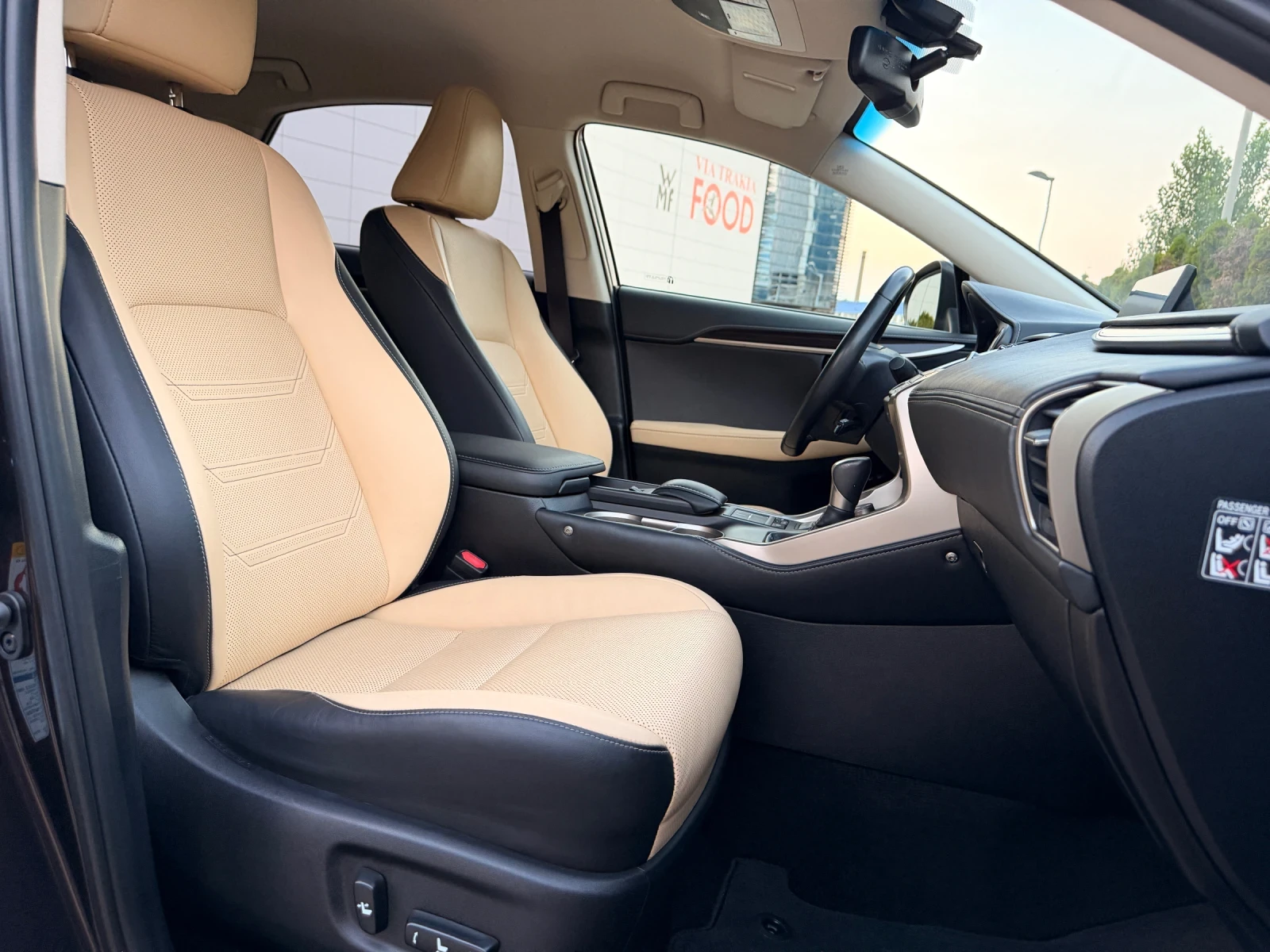 Lexus NX 350h HYBRID-LUXURY-ПОДГРЕВ-OБДУХВАНЕ-MATRIX-FULL-183KM, снимка 15 - Автомобили и джипове - 55786690