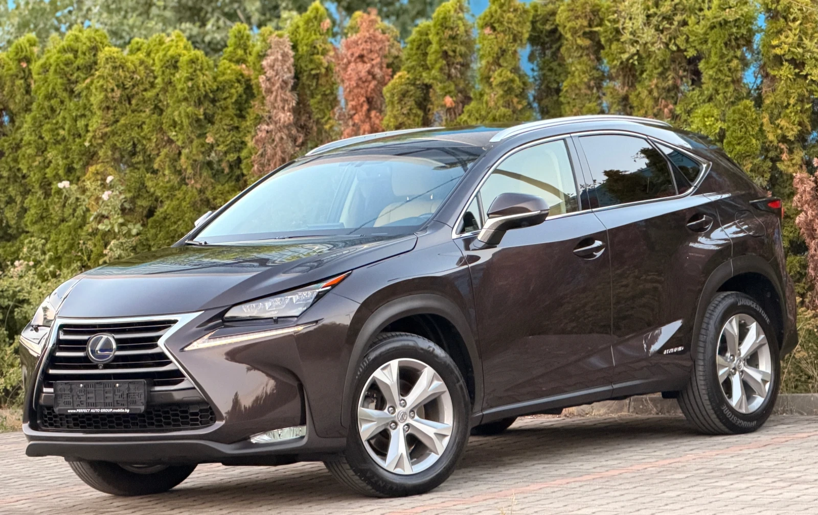Lexus NX 350h HYBRID-LUXURY-ПОДГРЕВ-OБДУХВАНЕ-MATRIX-FULL-183KM