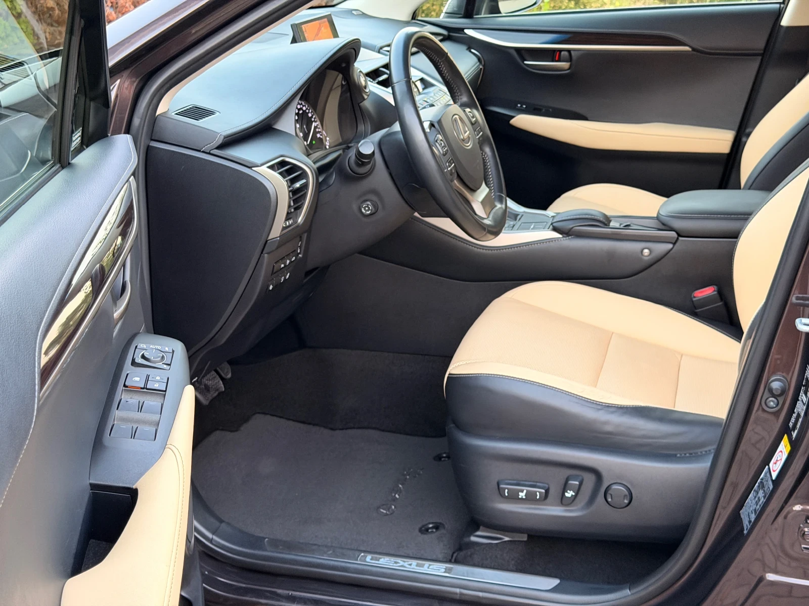 Lexus NX 350h HYBRID-LUXURY-ПОДГРЕВ-OБДУХВАНЕ-MATRIX-FULL-183KM, снимка 9 - Автомобили и джипове - 55786690