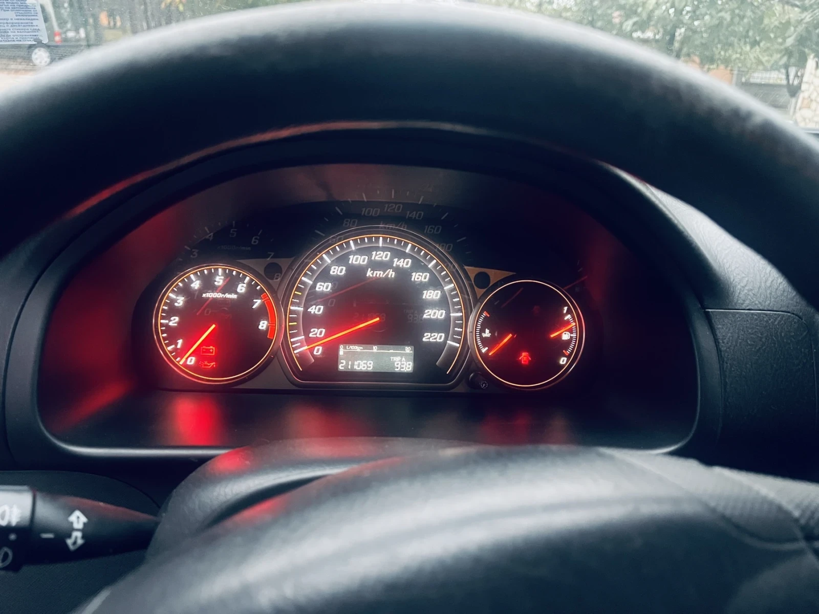 Honda Cr-v 2.0, снимка 10 - Автомобили и джипове - 56647216