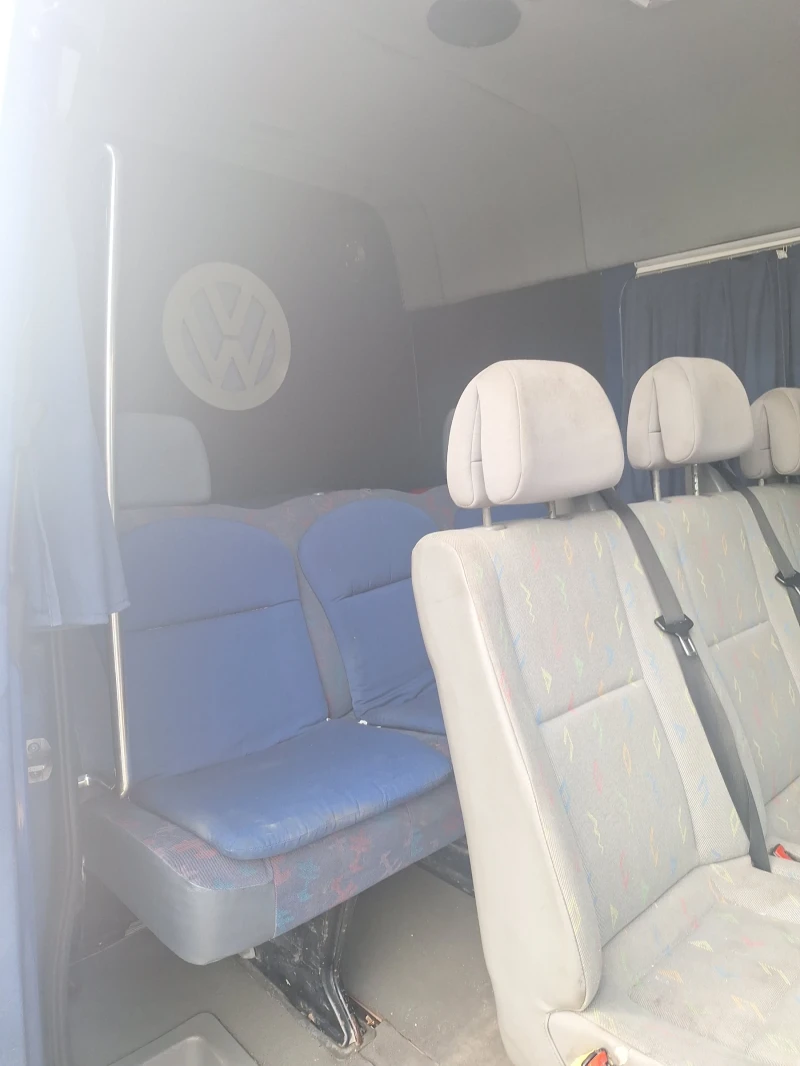 VW Crafter, снимка 4 - Бусове и автобуси - 52653195