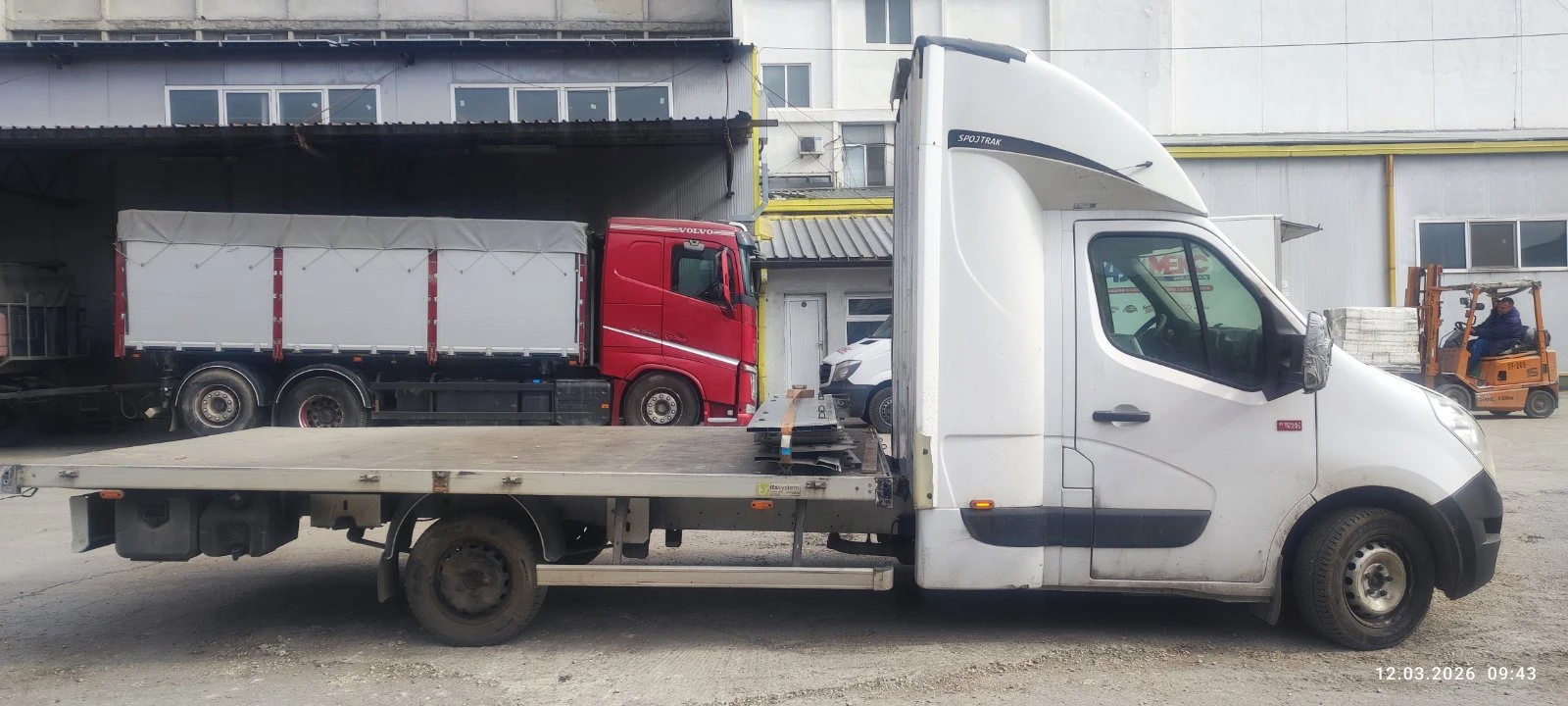 Renault Master, снимка 4 - Бусове и автобуси - 53710038