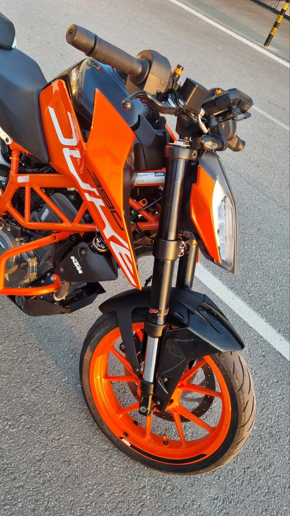 Ktm Duke 390, снимка 2 - Мотоциклети и мототехника - 55436229