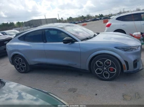Ford Mustang Mach-E Gt, снимка 13