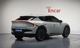 Kia EV6 AIR* LONG RANGE* 4WD* КОЖА* ПОДГРЕВ* ОБДУХВАНЕ* 36, снимка 4