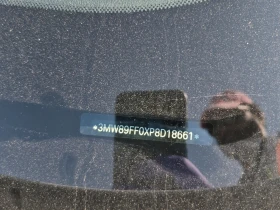 BMW 330 CARFAX * АВТО КРЕДИТ * ПРОГНОЗНА ЦЕНА ДО БГ * , снимка 13