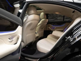 Mercedes-Benz CLS 450 4MATIC* AMG LINE* PANO* HUD* AIRMATIC* 360* ПОДГРЕ, снимка 9