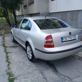 Skoda Superb 6 СКОРОСТИ , снимка 10