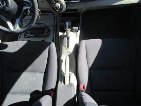 Honda Insight 1.3i hybryd като нов - 7999 лв. - 96448563 12