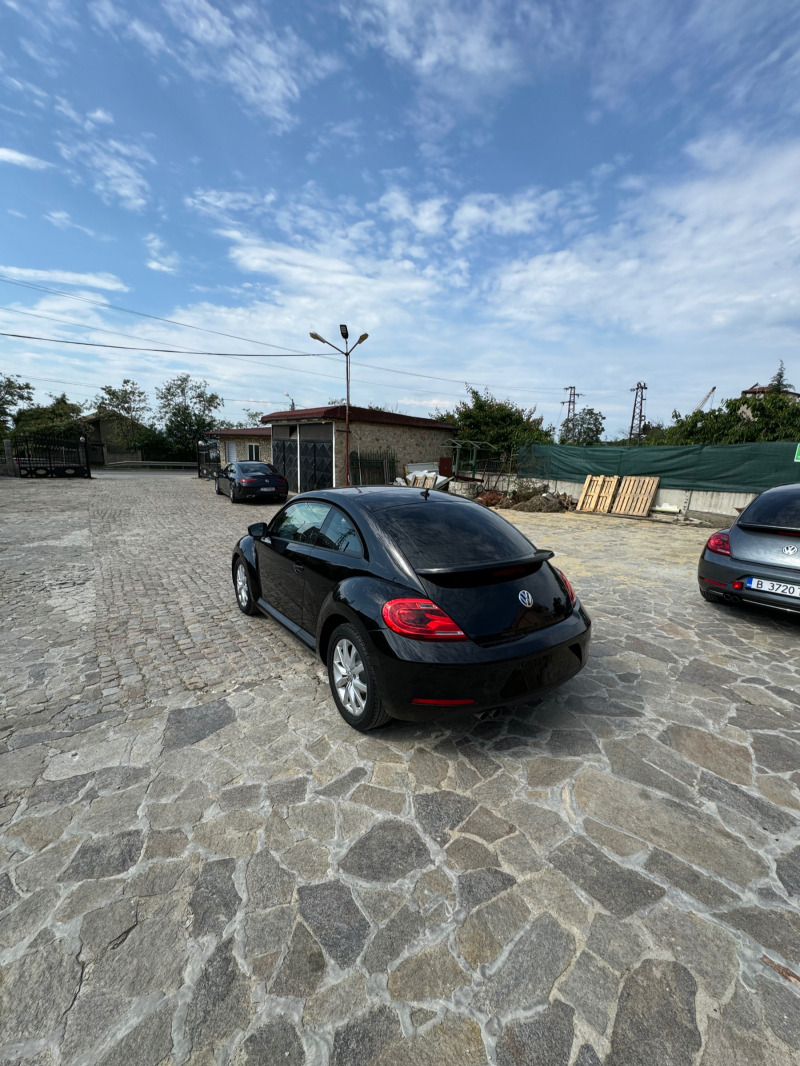 VW Beetle, снимка 4 - Автомобили и джипове - 46399337