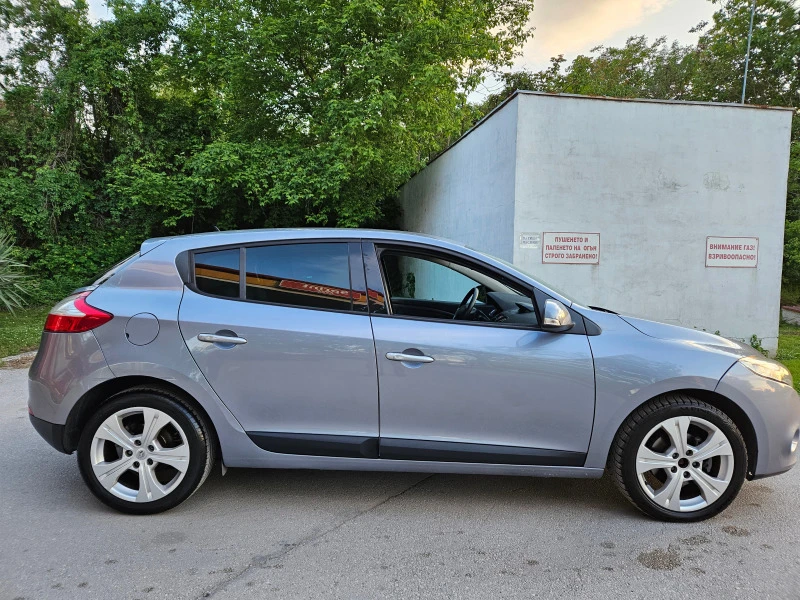 Renault Megane 2.0, 140к.с., 195х.км.! УНИКАТ!, снимка 4 - Автомобили и джипове - 45361466