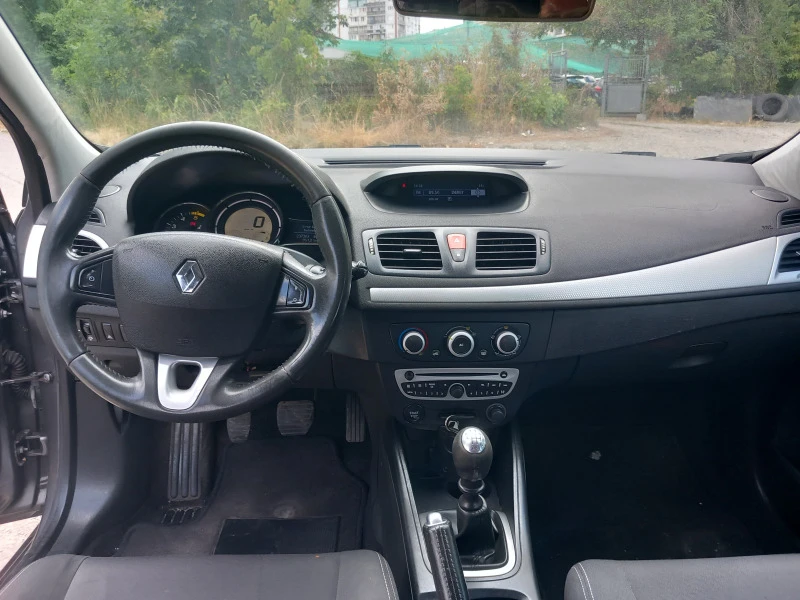 Renault Megane 1.5 DCI SPORTOUR, снимка 11 - Автомобили и джипове - 46661738