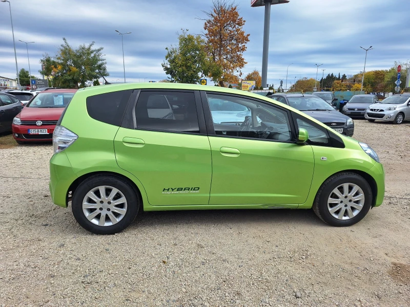 Honda Jazz 1.4 HIBRYD, снимка 4 - Автомобили и джипове - 47909409