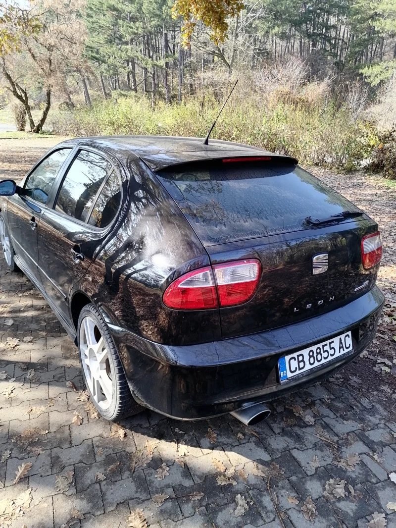 Seat Leon 1.8t bam, снимка 4 - Автомобили и джипове - 48004725