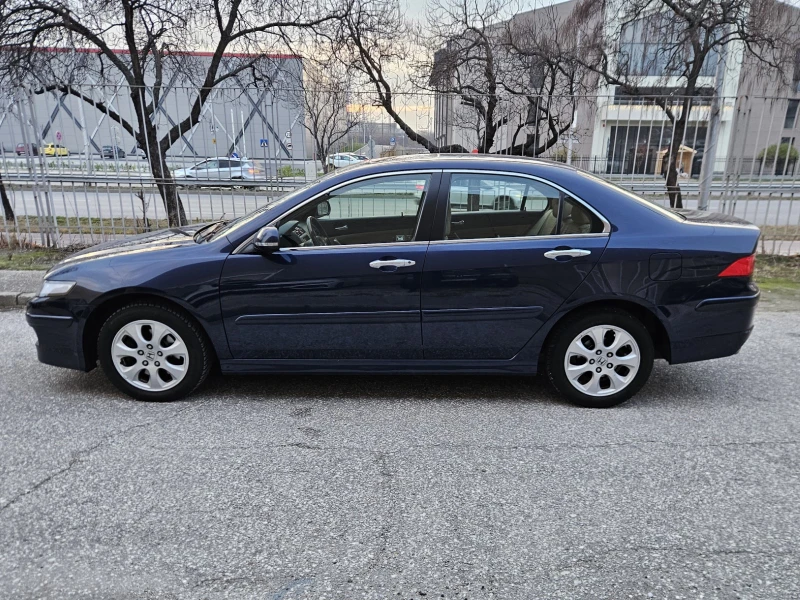 Honda Accord 2.4i-VTEC Executive Facelift NAVI, снимка 8 - Автомобили и джипове - 48461097