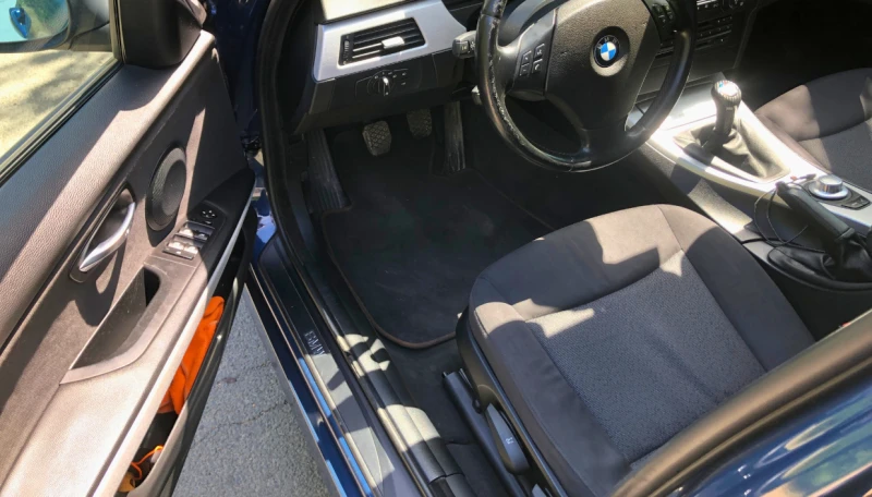 BMW 320 E91 M47 163hp, снимка 10 - Автомобили и джипове - 48669725