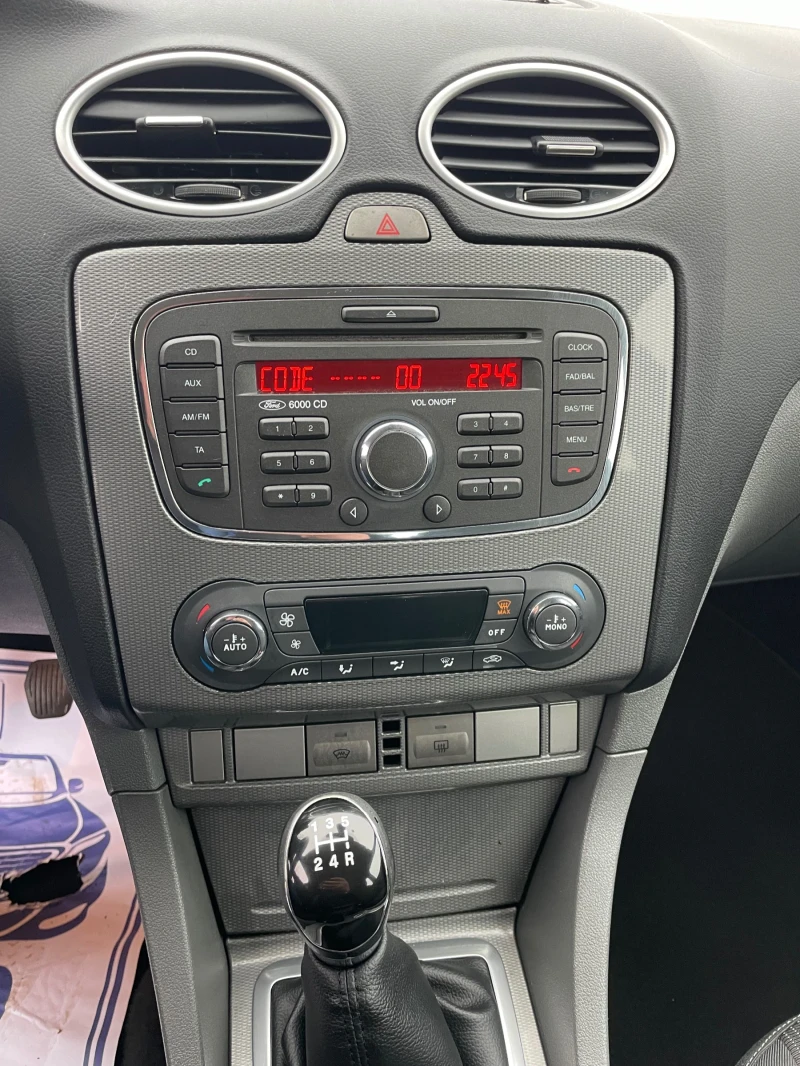 Ford Focus 1.6TDI-FEIS-ITALIA, снимка 14 - Автомобили и джипове - 49670330