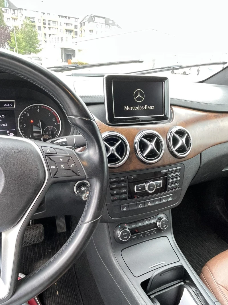 Mercedes-Benz B 200 BlueEFFICIENCY AMG | 2012 | Автоматик | 136 к.с. |, снимка 5 - Автомобили и джипове - 52438749