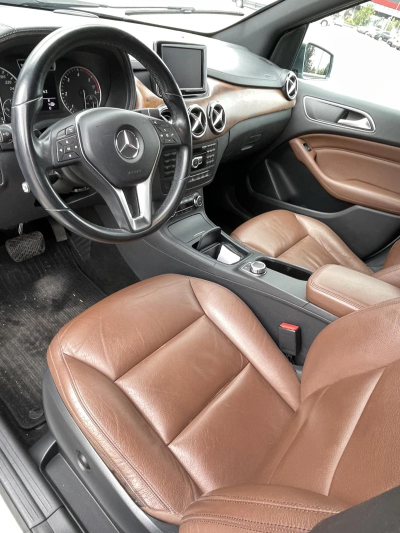 Mercedes-Benz B 200 BlueEFFICIENCY AMG | 2012 | Автоматик | 136 к.с. |, снимка 8 - Автомобили и джипове - 52438749