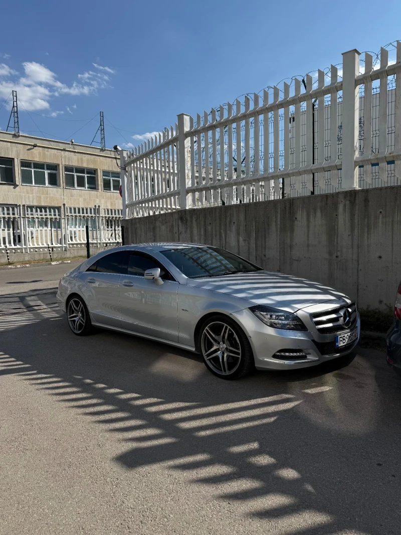 Mercedes-Benz CLS 350 На задно, снимка 11 - Автомобили и джипове - 51341775