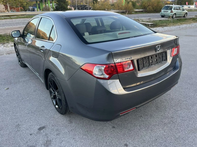 Honda Accord 2.2I-DTEC 150кс 6 СКОРОСТИ АВТОПИЛОТ КЛИМАТРОНИК , снимка 5 - Автомобили и джипове - 52216953