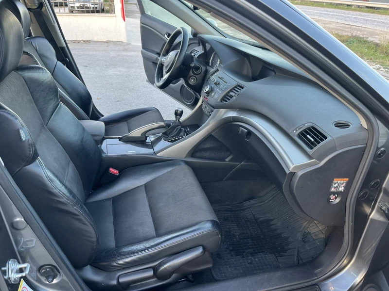 Honda Accord 2.2I-DTEC 150кс 6 СКОРОСТИ АВТОПИЛОТ КЛИМАТРОНИК , снимка 11 - Автомобили и джипове - 52216953