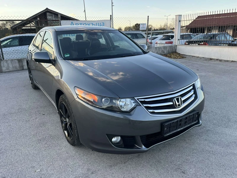 Honda Accord 2.2I-DTEC 150кс 6 СКОРОСТИ АВТОПИЛОТ КЛИМАТРОНИК , снимка 3 - Автомобили и джипове - 52216953