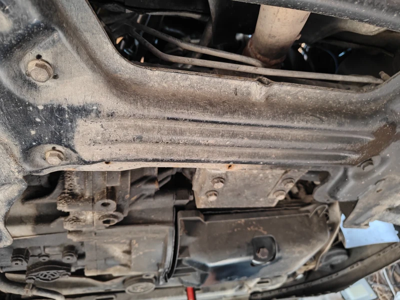 VW Passat, снимка 15 - Автомобили и джипове - 52354709