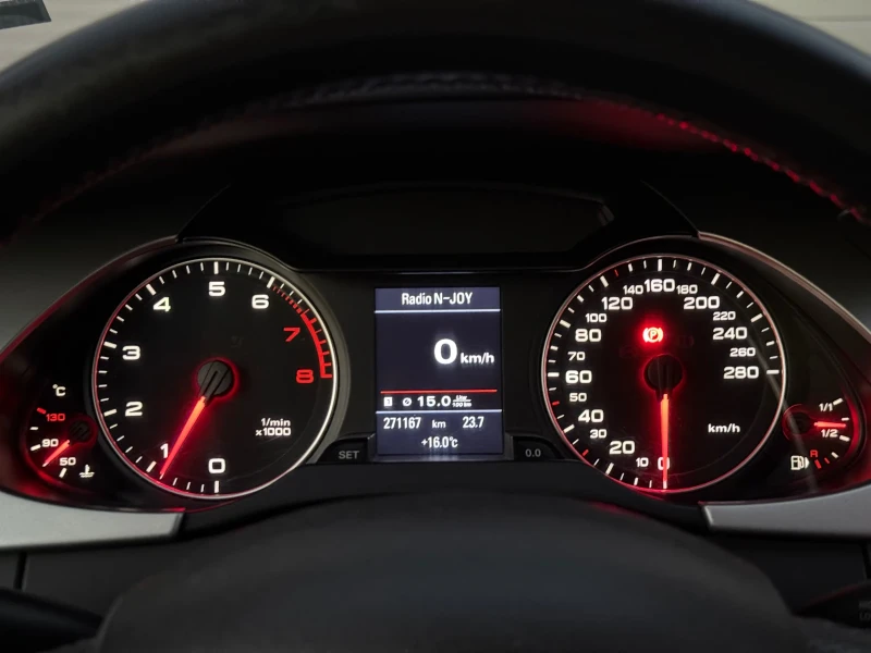 Audi A4 2.0Т* QUATTRO* ЛИЗИНГ, снимка 12 - Автомобили и джипове - 52448754