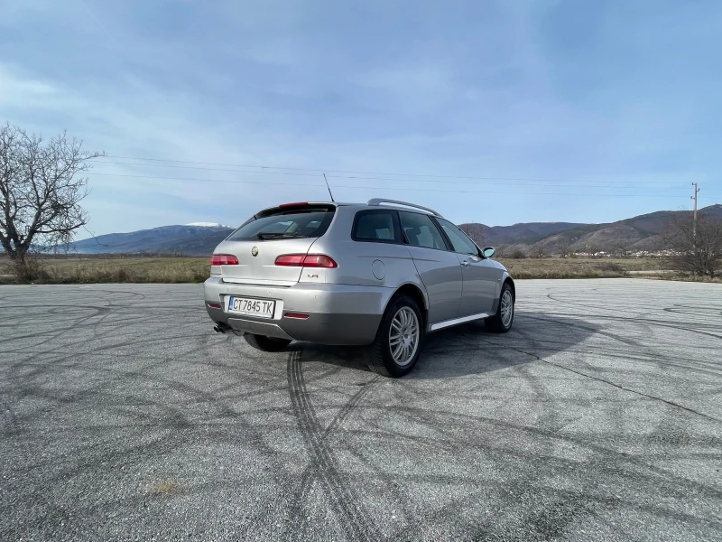 Alfa Romeo Crosswagon q4 1.9 JTD, снимка 3 - Автомобили и джипове - 52683764