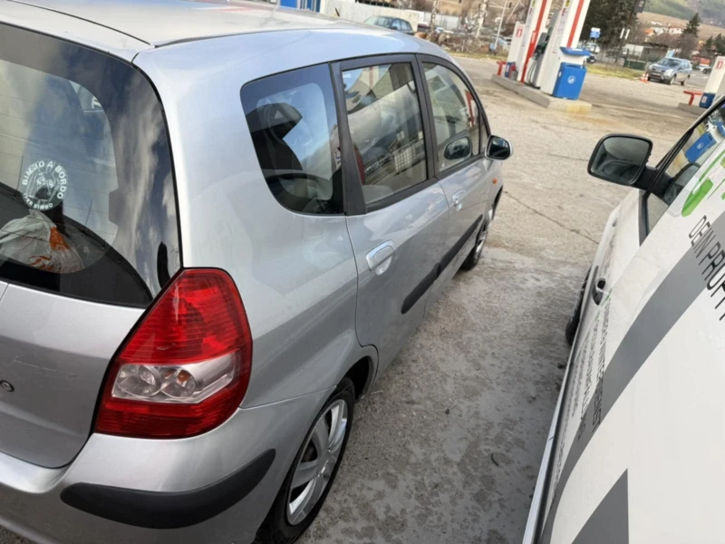 Honda Jazz, снимка 7 - Автомобили и джипове - 53359942