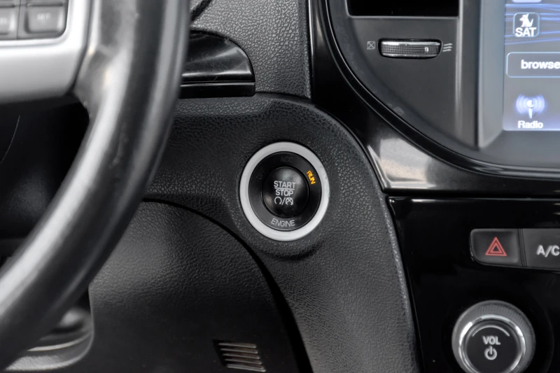 Chrysler 300c, снимка 17 - Автомобили и джипове - 53458954