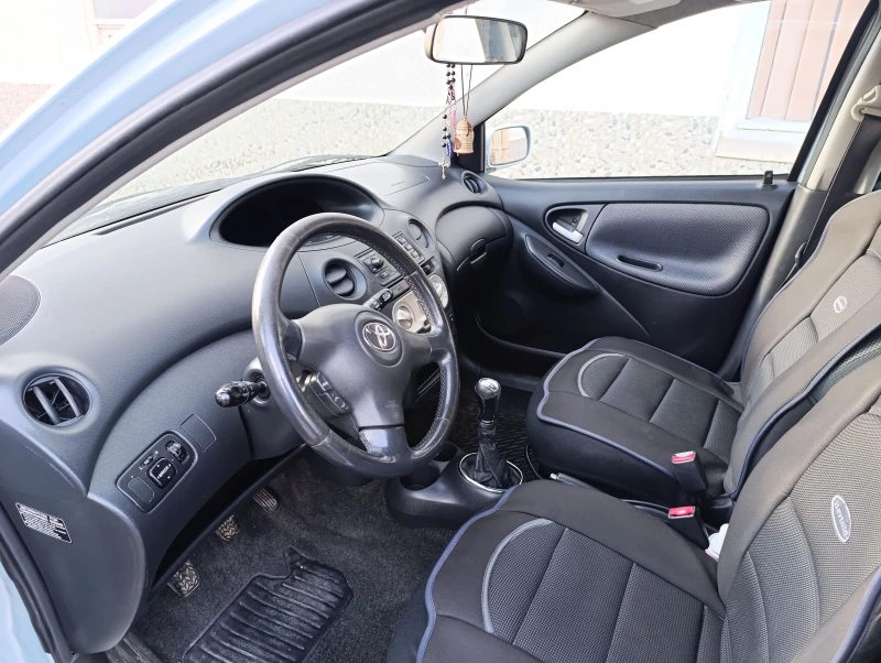 Toyota Yaris 1.4 D, снимка 6 - Автомобили и джипове - 53486299