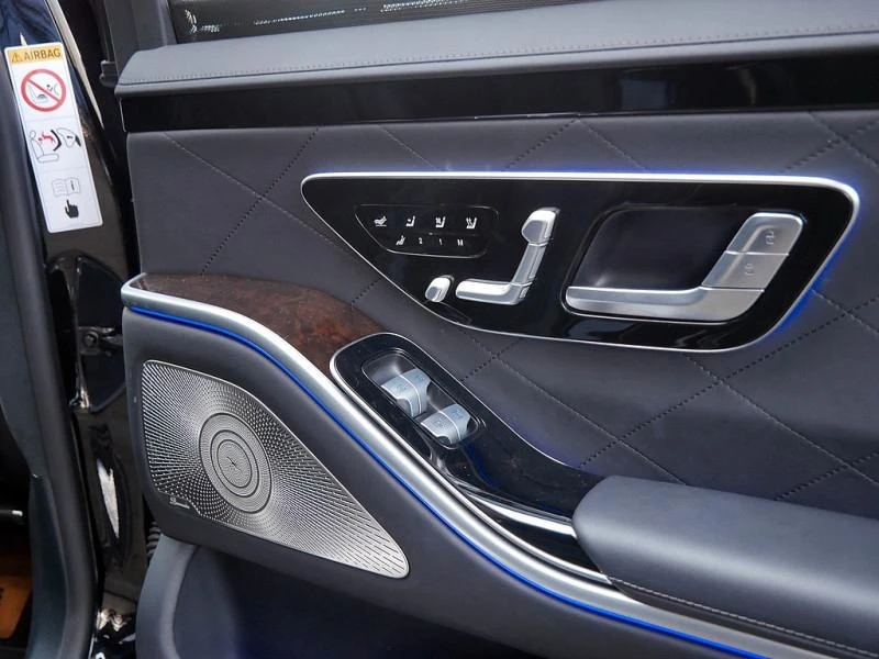 Mercedes-Benz S 580 AMG/LONG/4MATIC/DRIVE PILOT/EXCLSUIV/TV/HEAD UP 3D, снимка 11 - Автомобили и джипове - 52037819