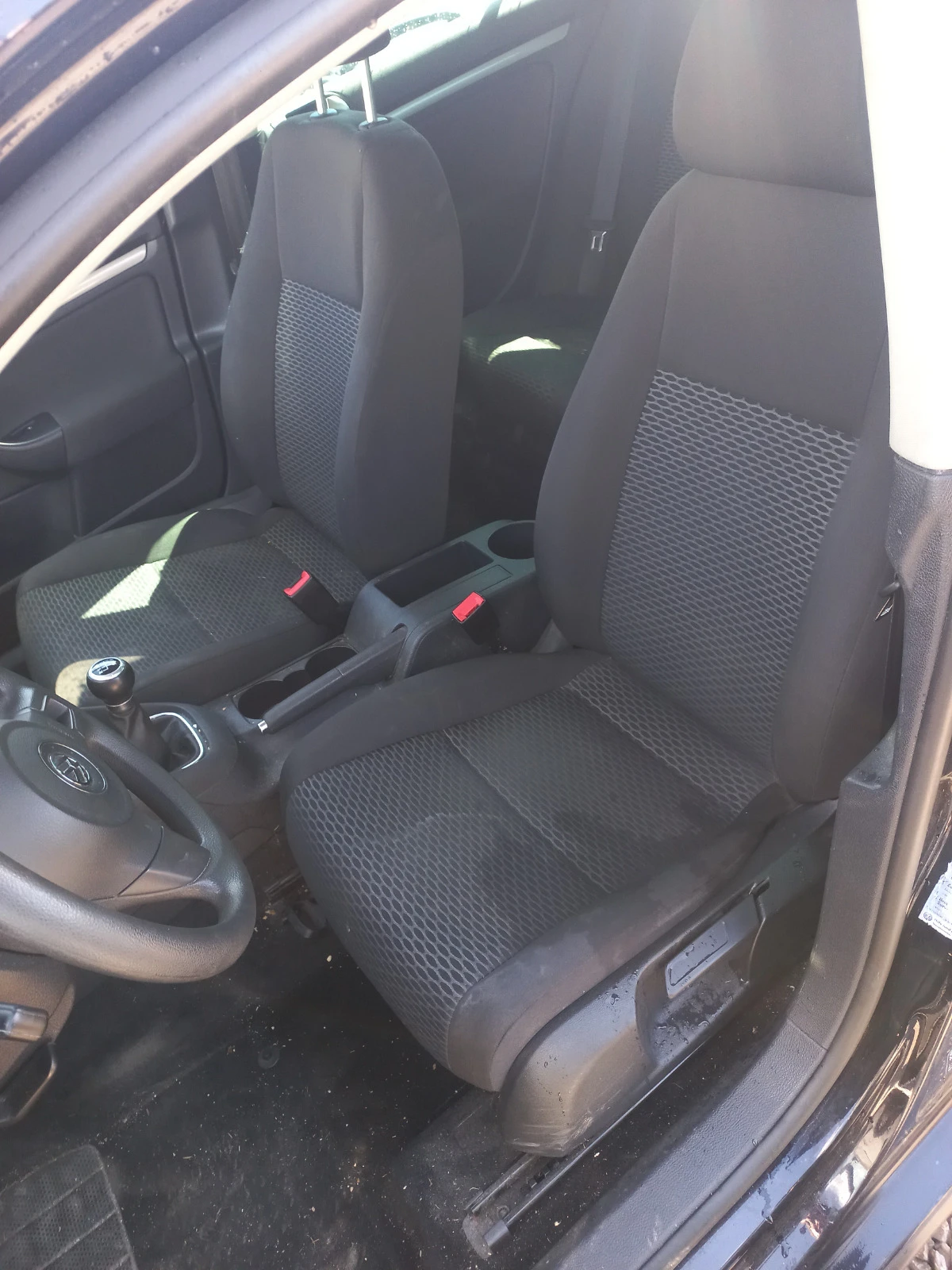 VW Golf 1.6.тди 4х4, снимка 11 - Автомобили и джипове - 53901450