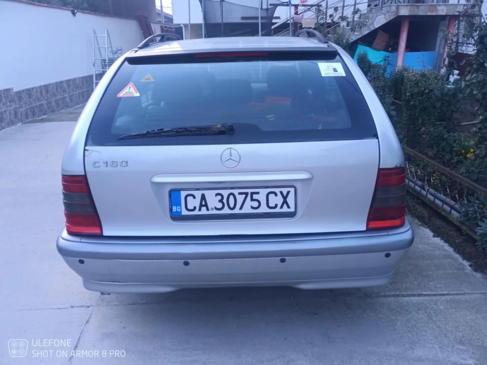 Mercedes-Benz C 180  - изображение 2