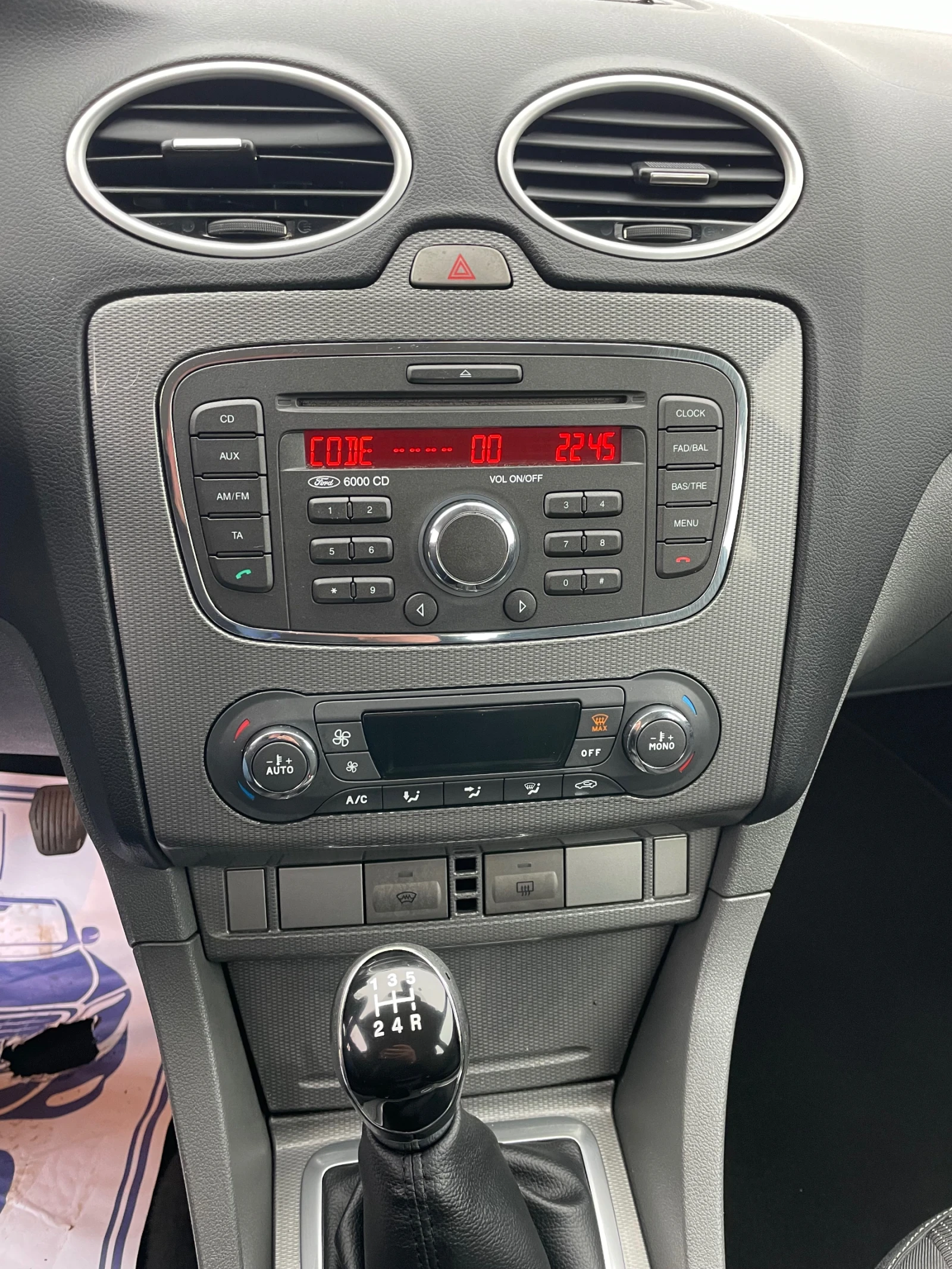 Ford Focus 1.6TDI-FEIS-ITALIA | Mobile.bg — изображение 14