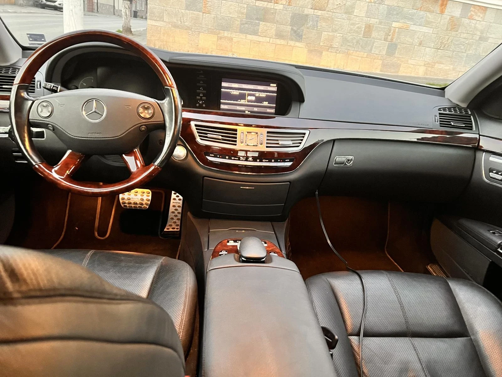 Mercedes-Benz S 550  - изображение 9