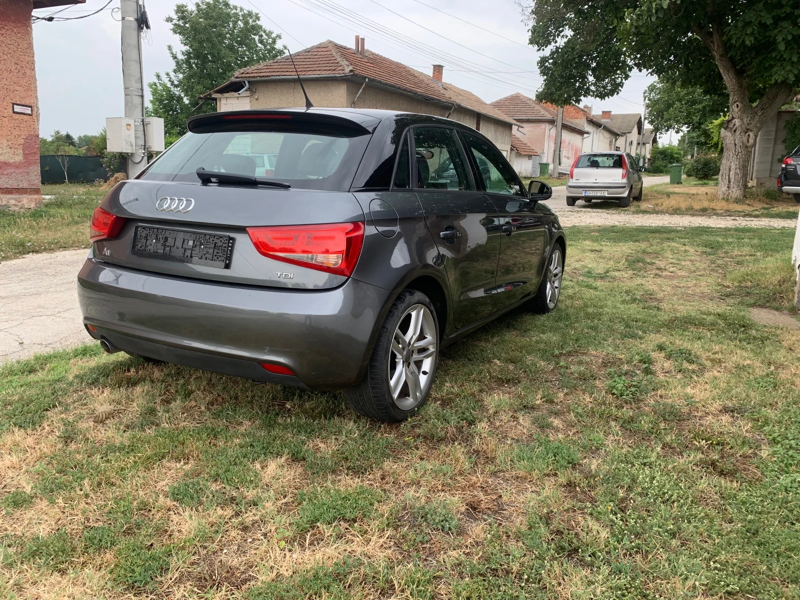 Audi A1 1.6TDI - изображение 7