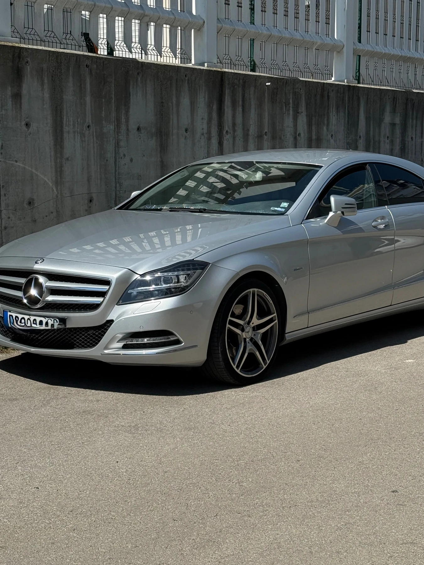 Mercedes-Benz CLS 350 На задно - изображение 7