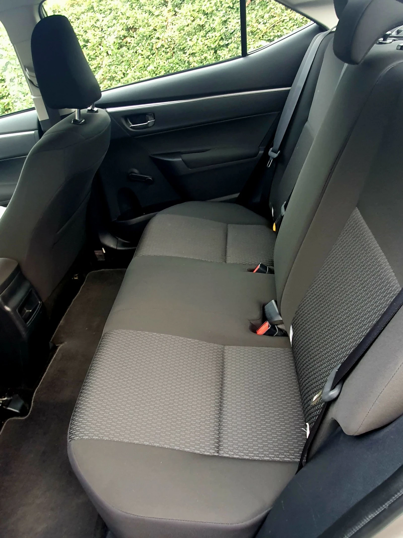 Toyota Corolla  - изображение 8