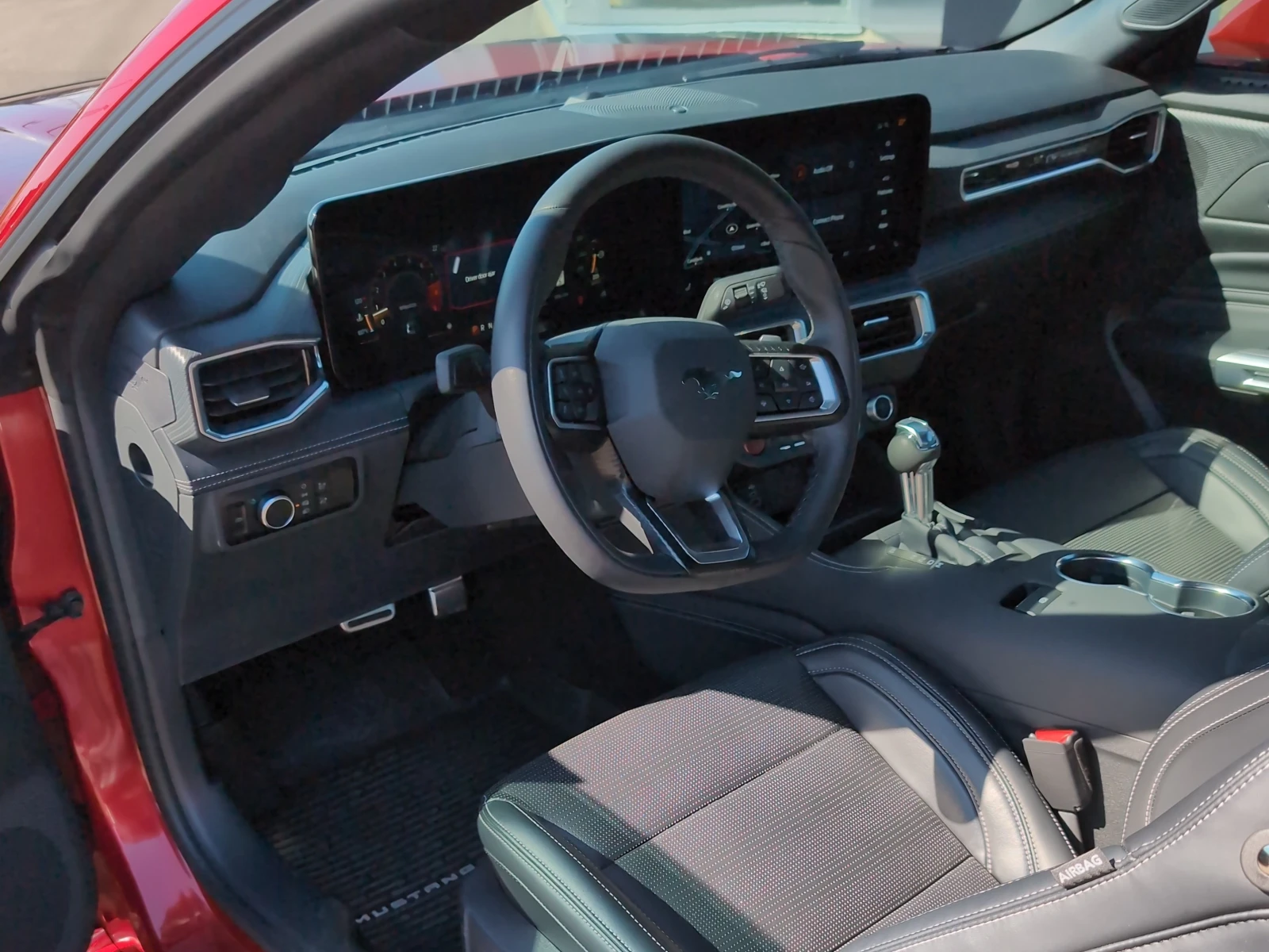 Ford Mustang GT PREMIUM * * CARFAX * * АВТО КРЕДИТ * *  - изображение 7